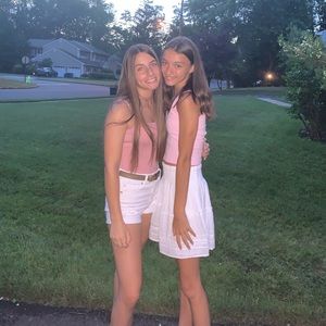 Meet your Posher, Ava